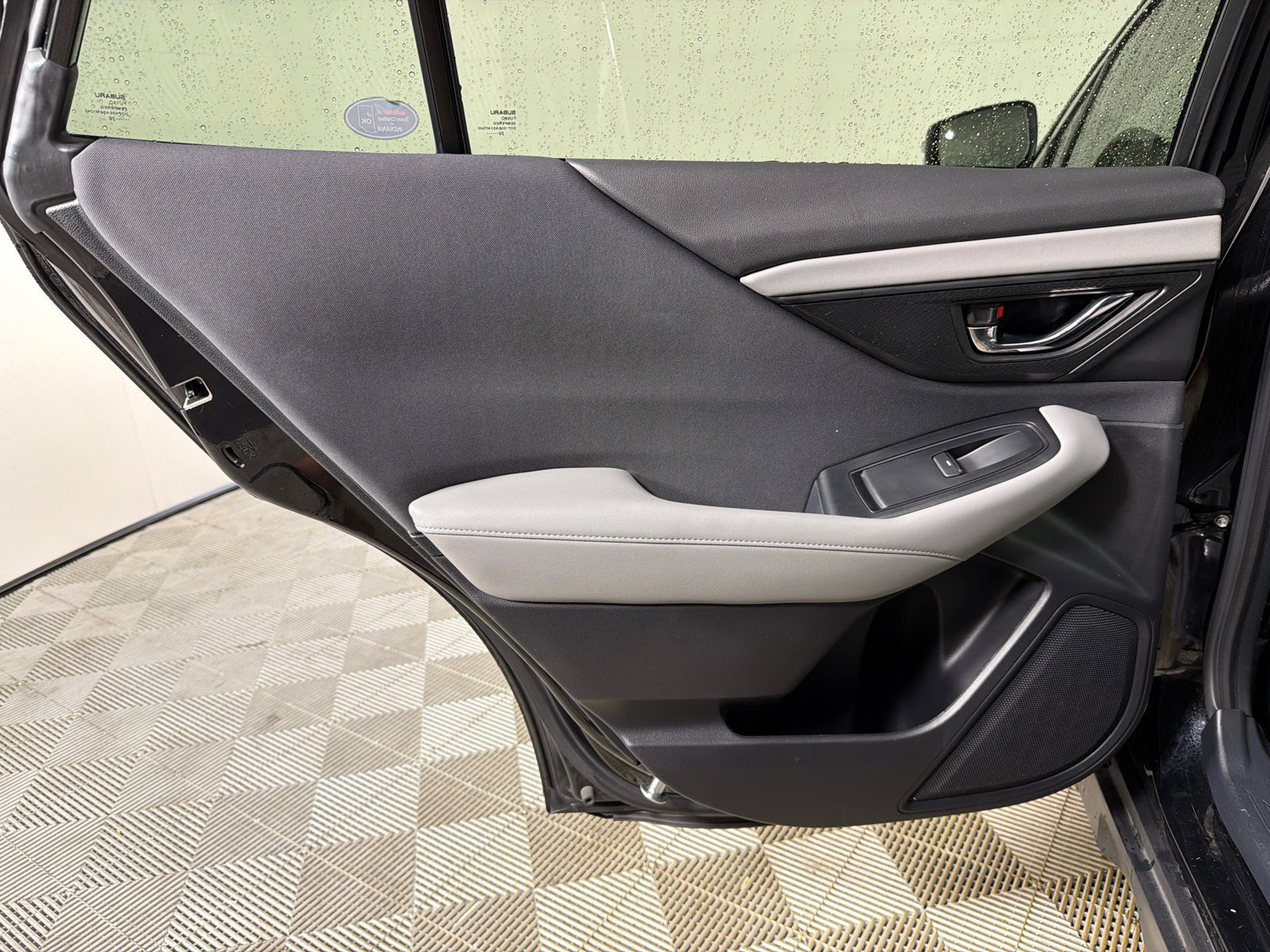 Used 2020 Crystal Black Silica Subaru Premium image 24