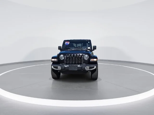Used 2023 Black Jeep Sport S image 3