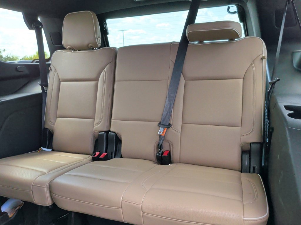 Used 2021 Summit White Chevrolet Premier image 11