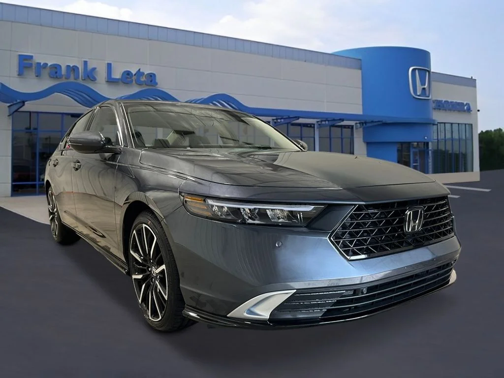 New 2026 Meteorite Gray Metallic Honda Touring image 9