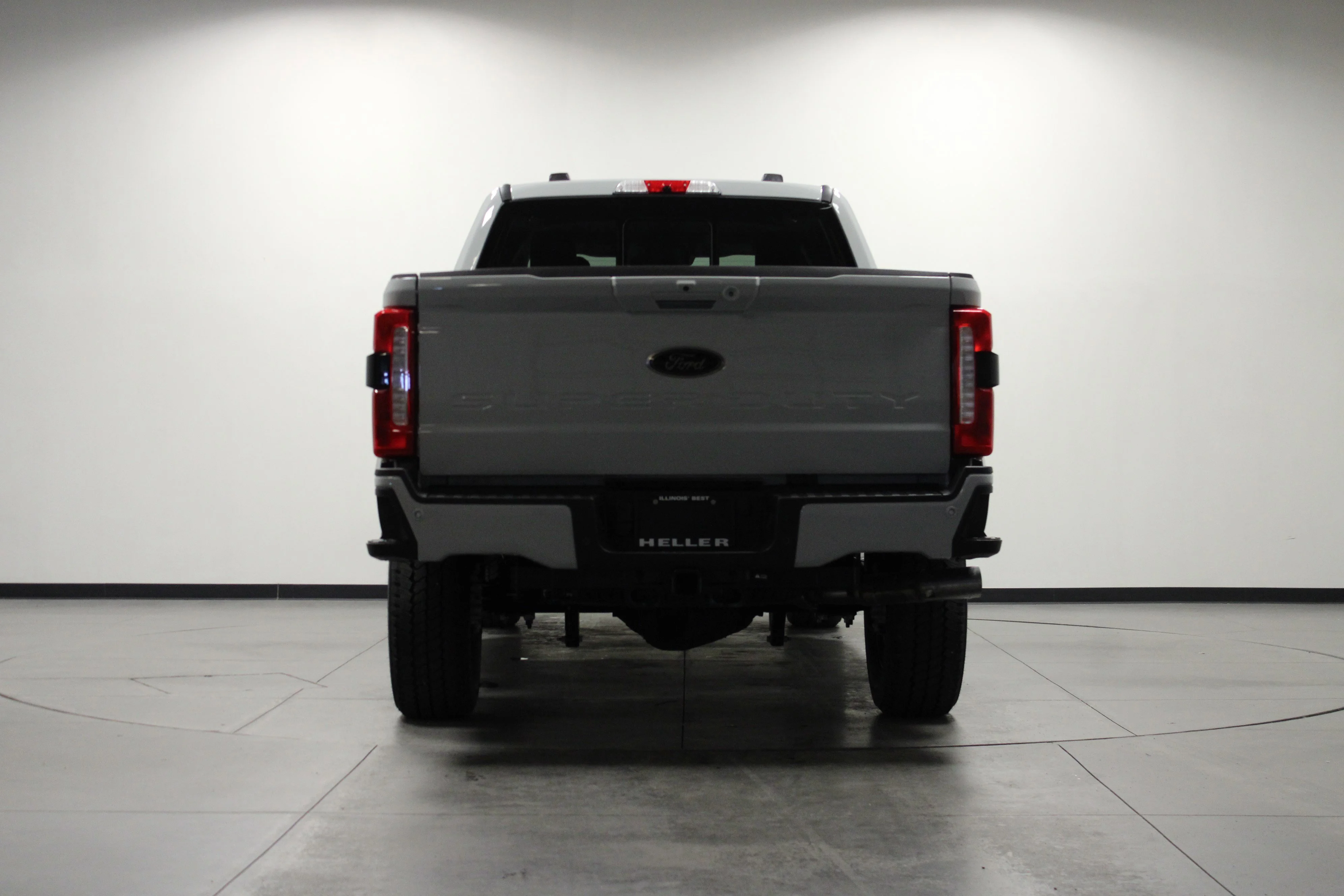 New 2026 Avalanche Ford F-350® Lariat® image 5