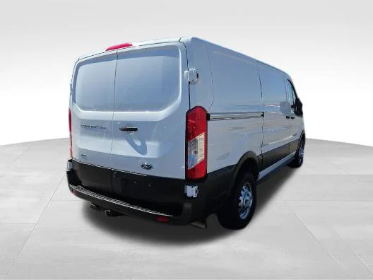 Used 2023 White Ford Base image 2