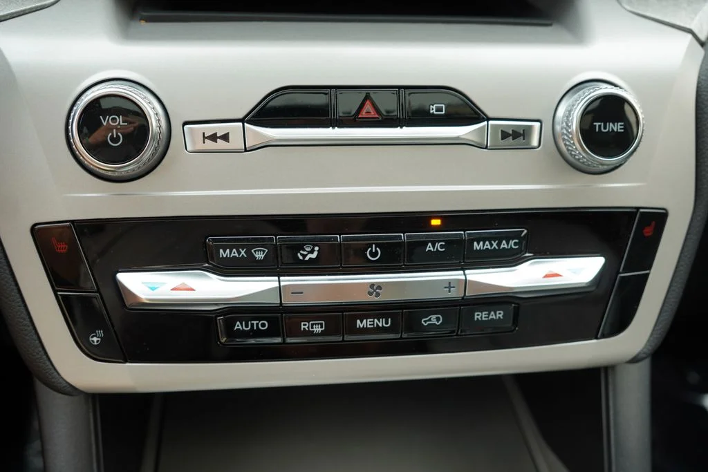 Used 2023 Carbonized Gray Metallic Ford Timberline image 30