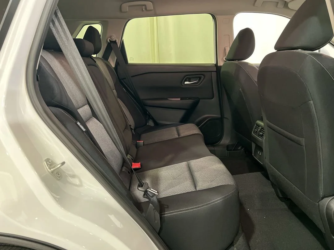 2026 Nissan Rogue SV - Photo 19