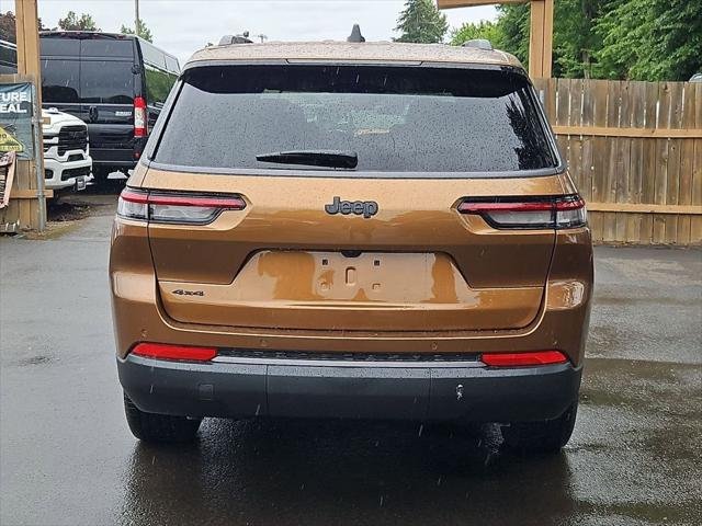 New 2026 Copper Shino Metallic Clear-Coat Exterior Paint Jeep Limited image 6