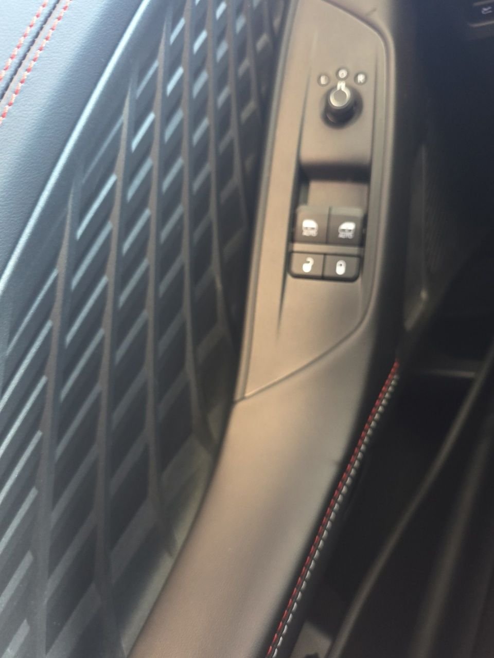 New 2026 Diamond Black Crystal Pearlcoat Dodge R/T Scat Pack image 17