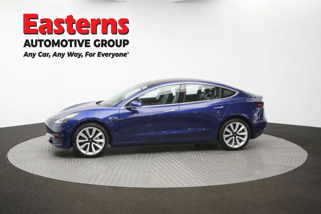 Used 2018 Blue Tesla Long Range image 54