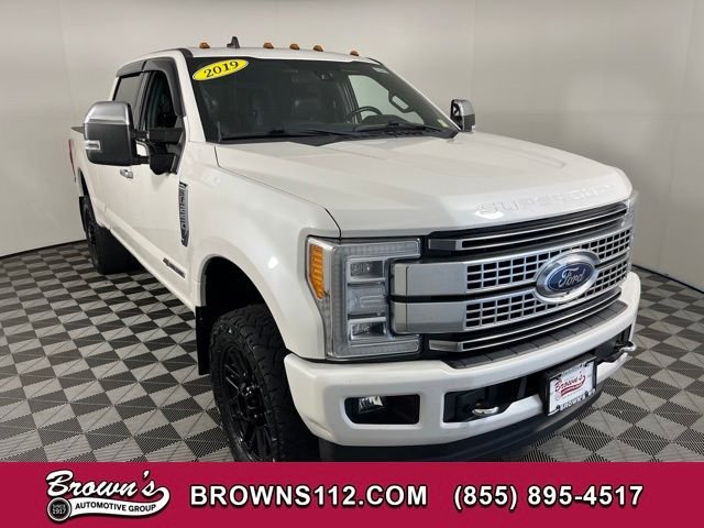 2019 Ford F-250 Platinum 4x4 Crew Cab 8' Box's photo