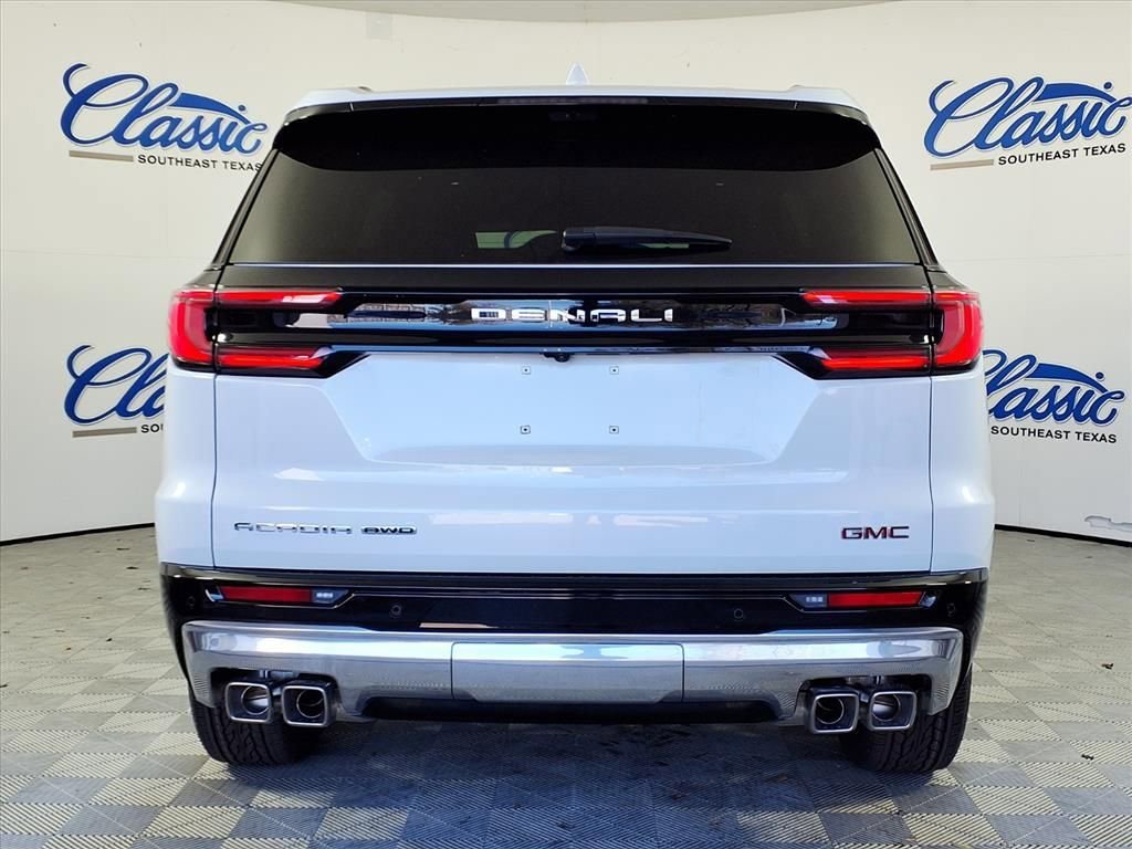 2026 GMC Acadia Denali - Photo 8