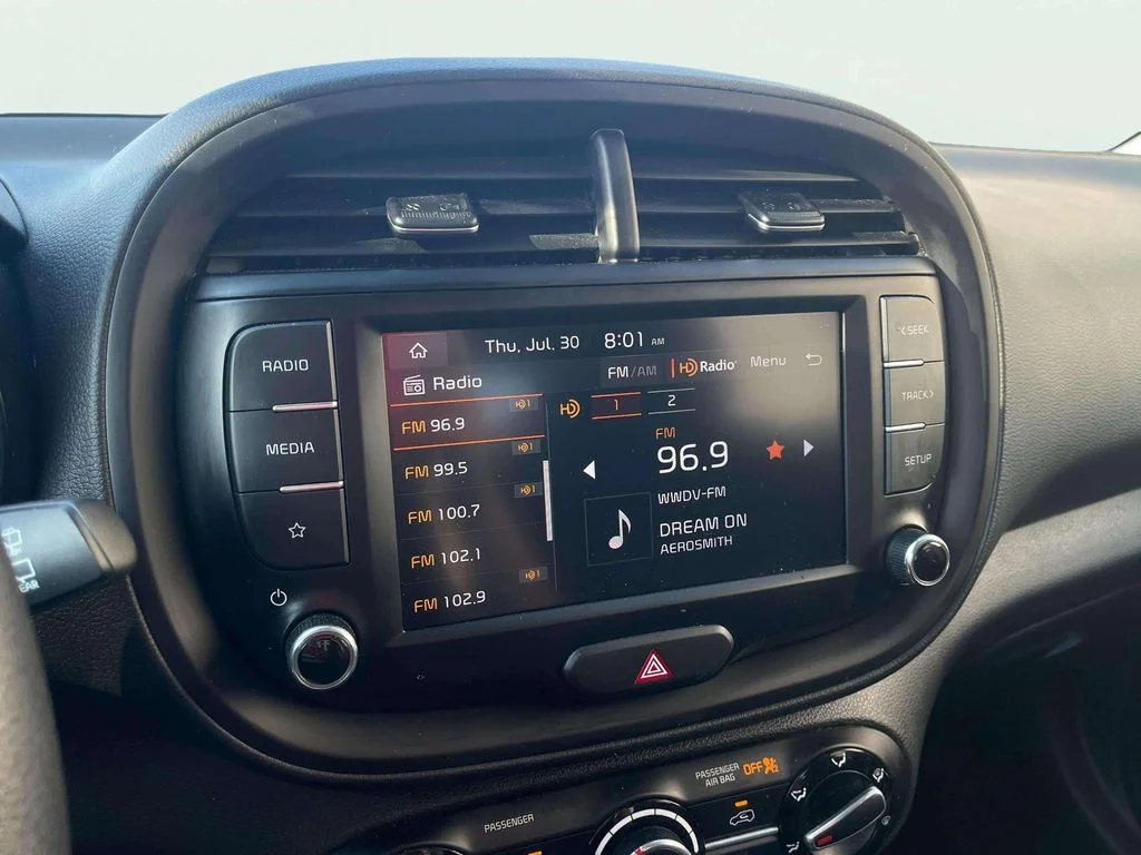 Used 2023 Fusion Black Kia LX image 11