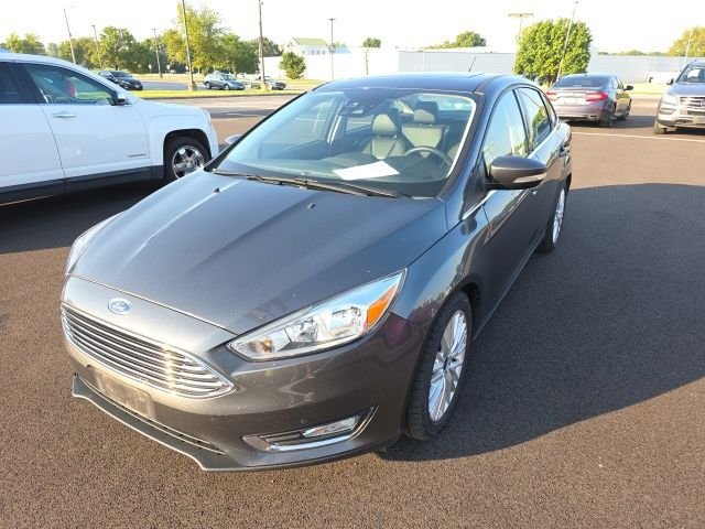 Used 2017 Magnetic Ford Titanium image 1