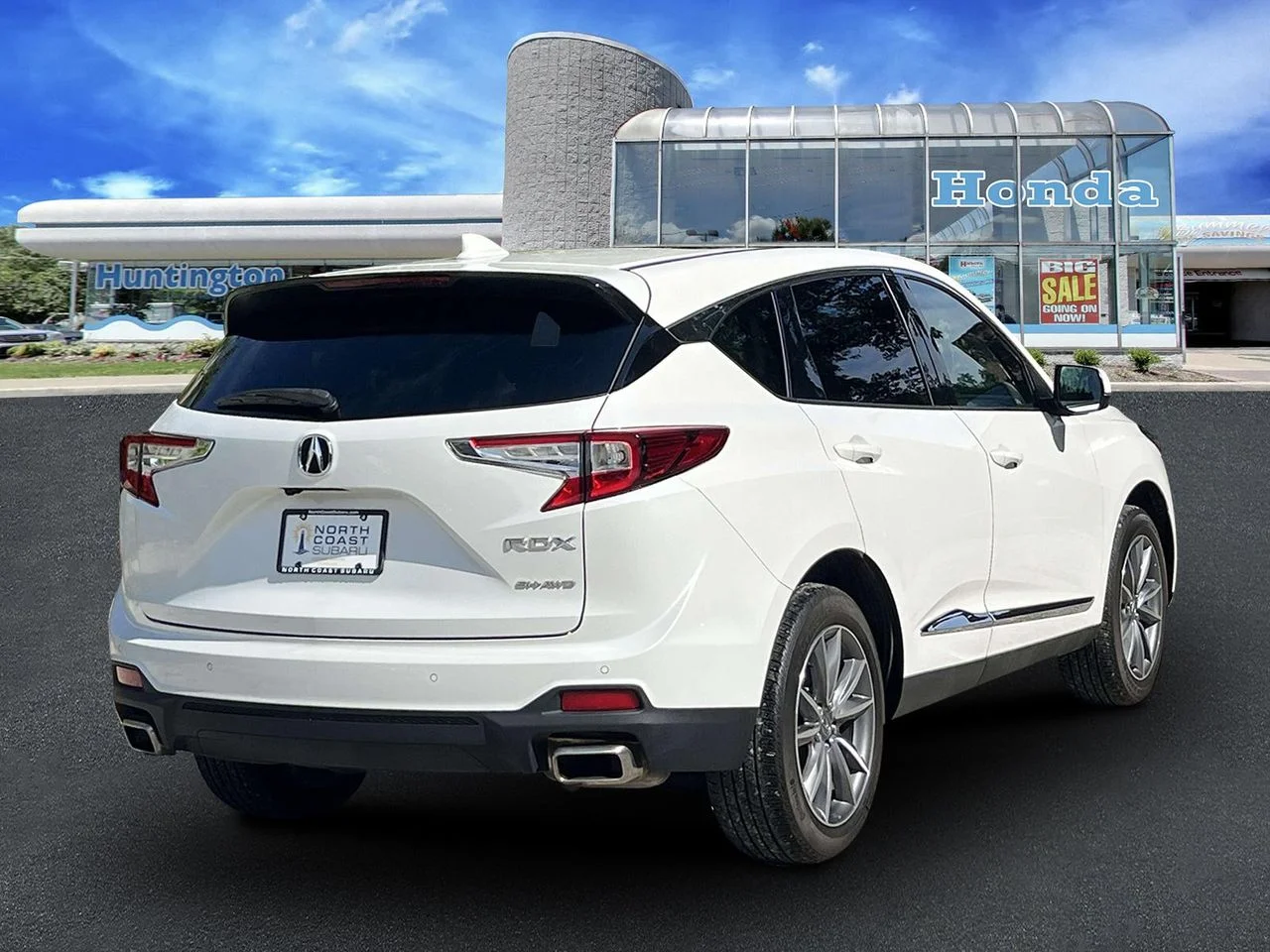 Used 2023 Platinum White Pearl Acura Technology Package image 7