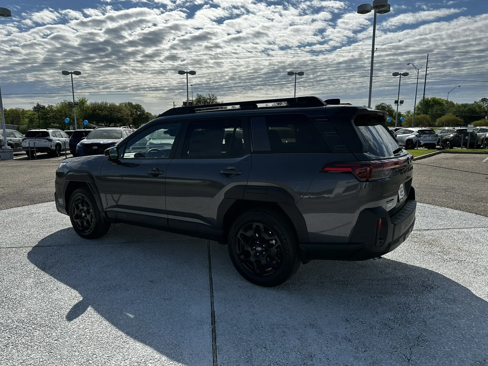 New 2026 MAGNETITE GRAY METALLIC Subaru Limited image 5