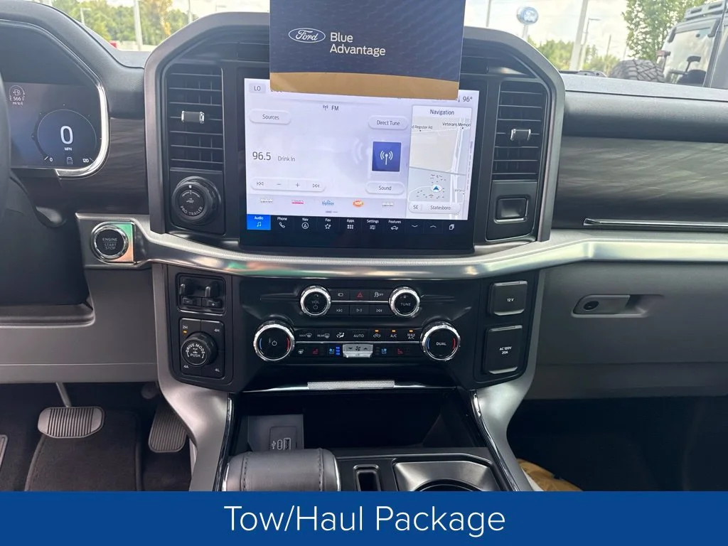 Certified Used 2025 Agate Black Metallic Ford Lariat image 22