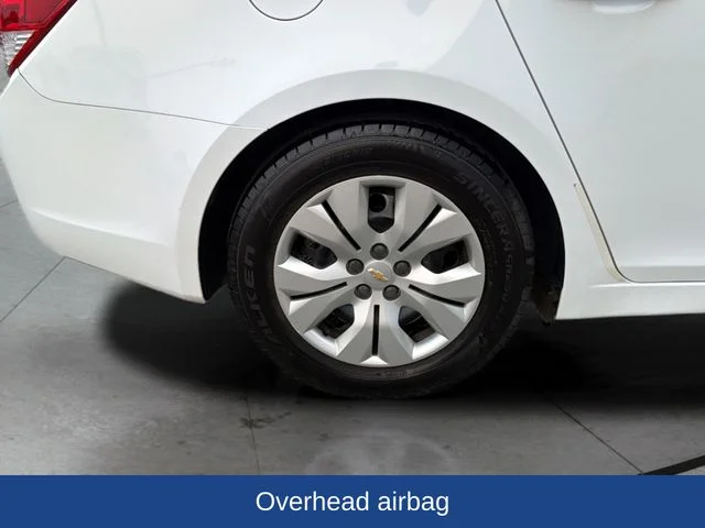 Used 2014 White Chevrolet LS image 31