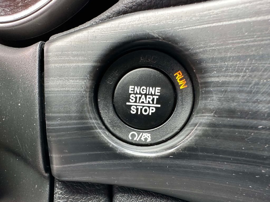 Used 2021 Gray Jeep Laredo E image 25