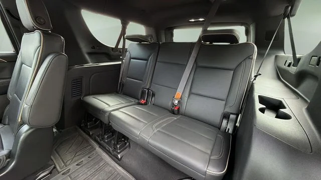 Used 2024 Red Chevrolet Premier image 32