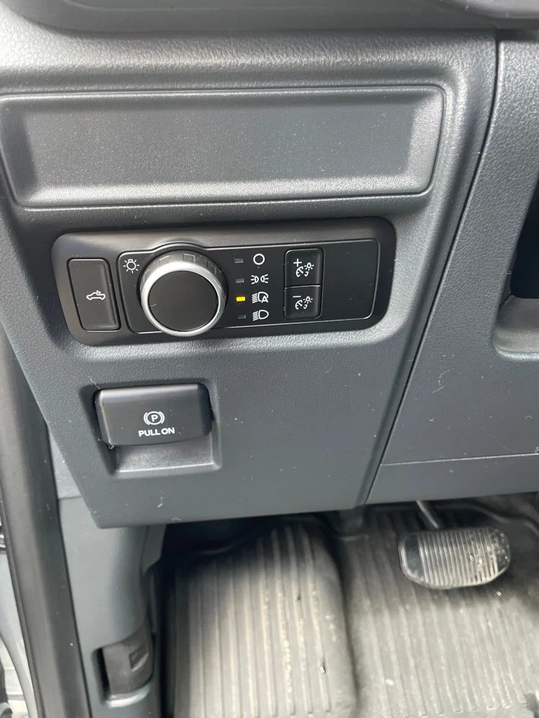 Used 2023 Silver Ford XL image 14