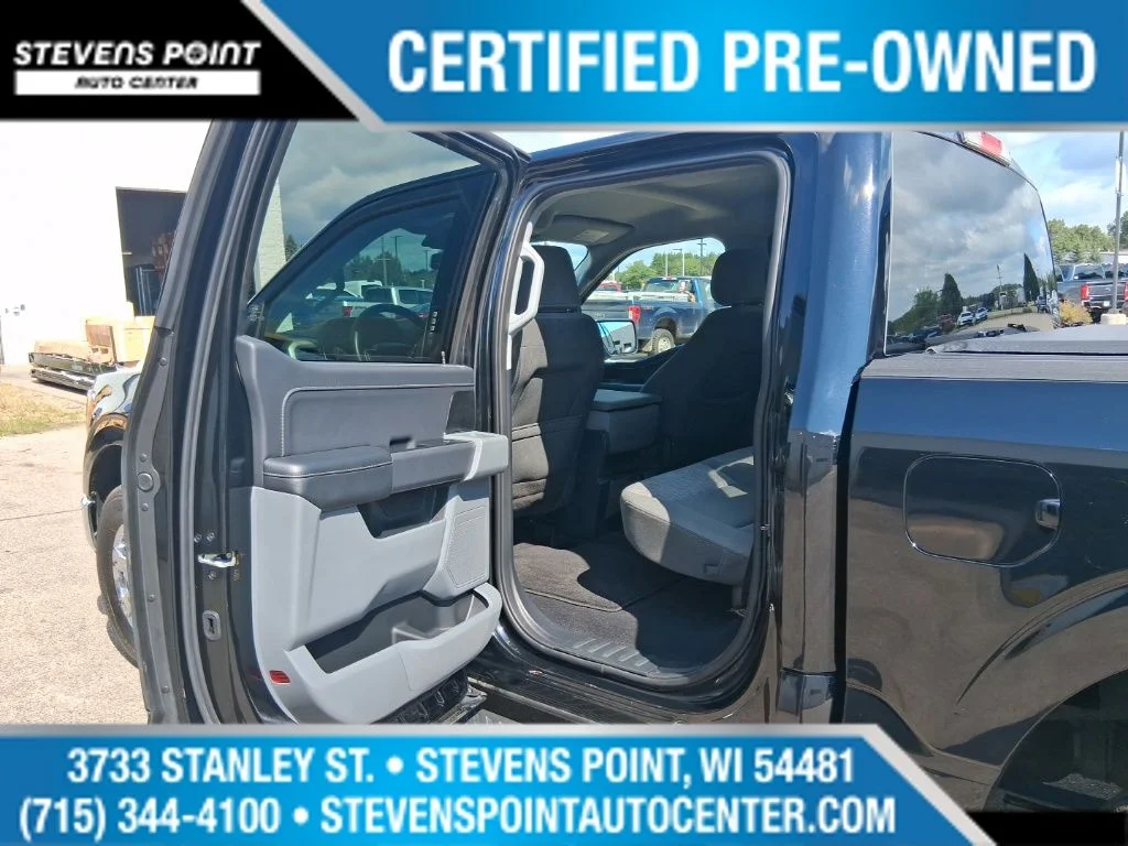 Used 2023 Black Metallic Ford XLT image 32