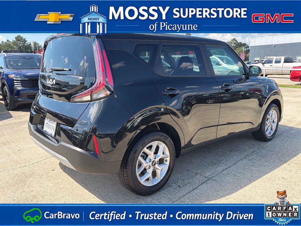 2025 Kia Soul LX - Photo 6