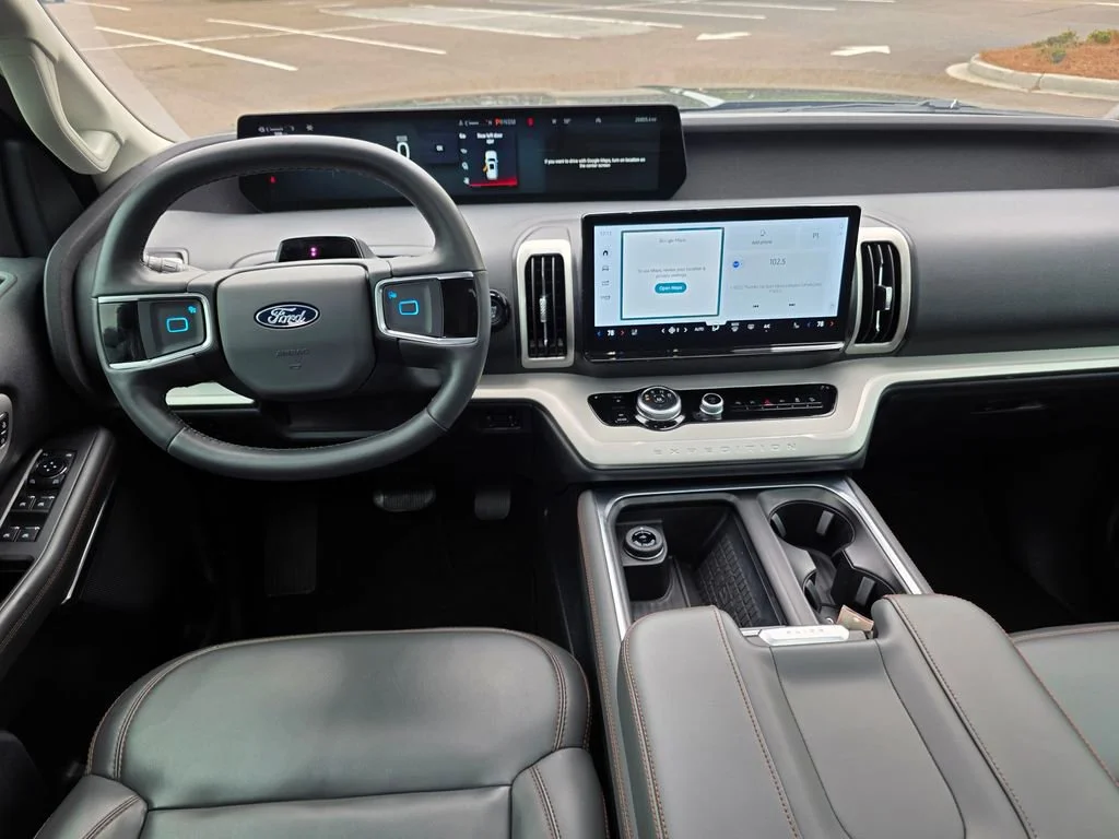 Used 2025  Ford Active image 26