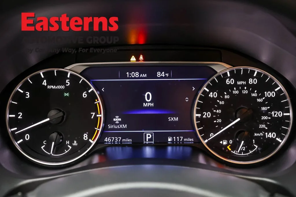 Used 2025 Red Nissan 2.5 SV image 18