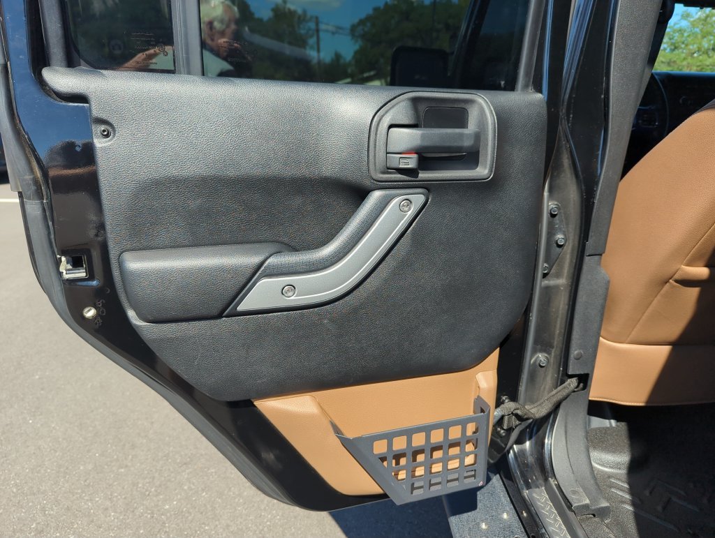 Used 2015 Black Jeep Unlimited Sahara image 26