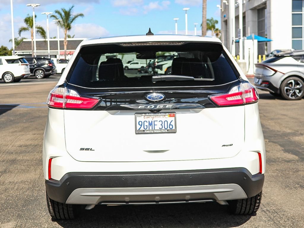 Used 2023 White Ford SEL image 8