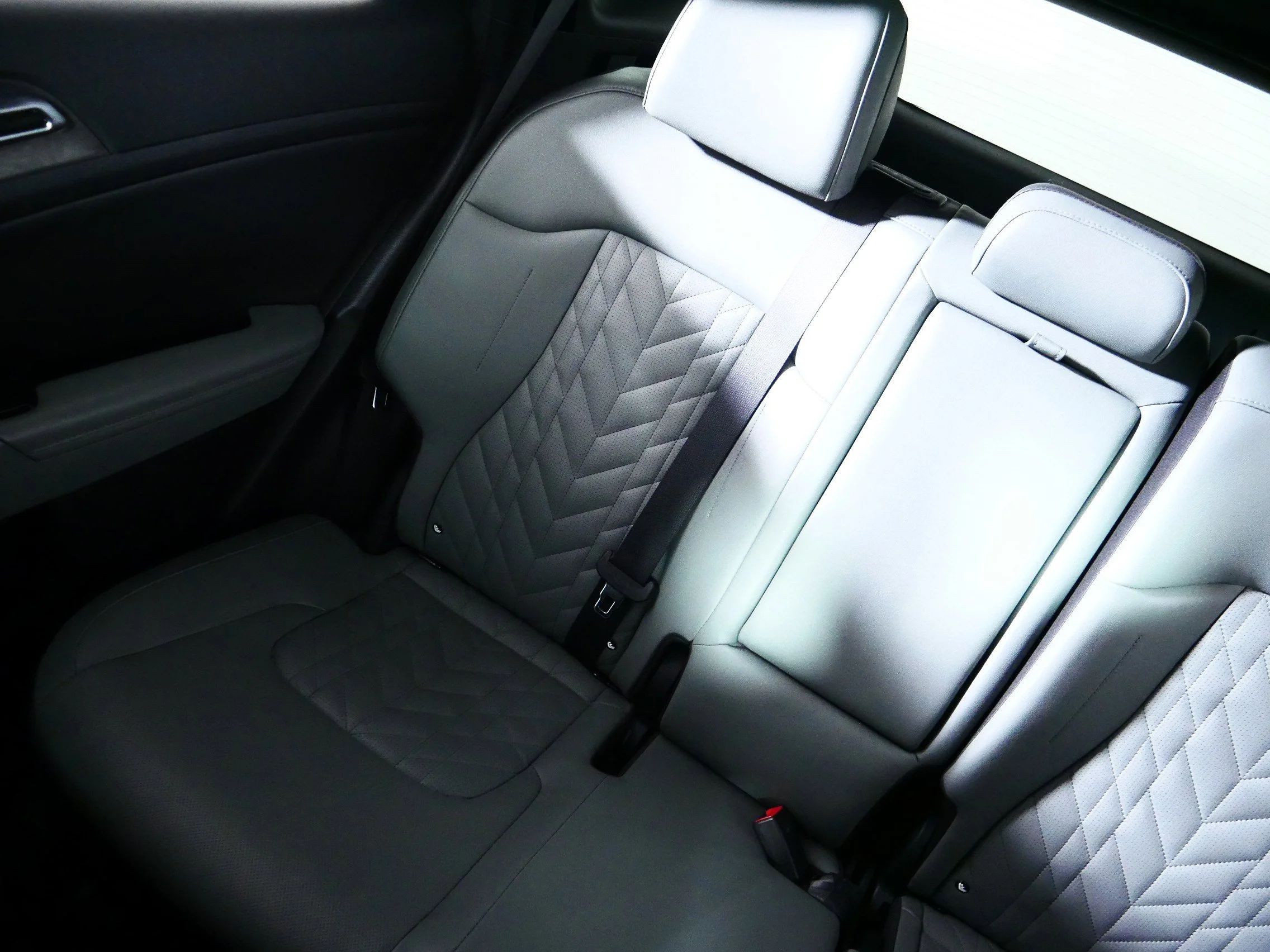 Used 2023 Ebony Black Kia X-Pro Prestige image 12