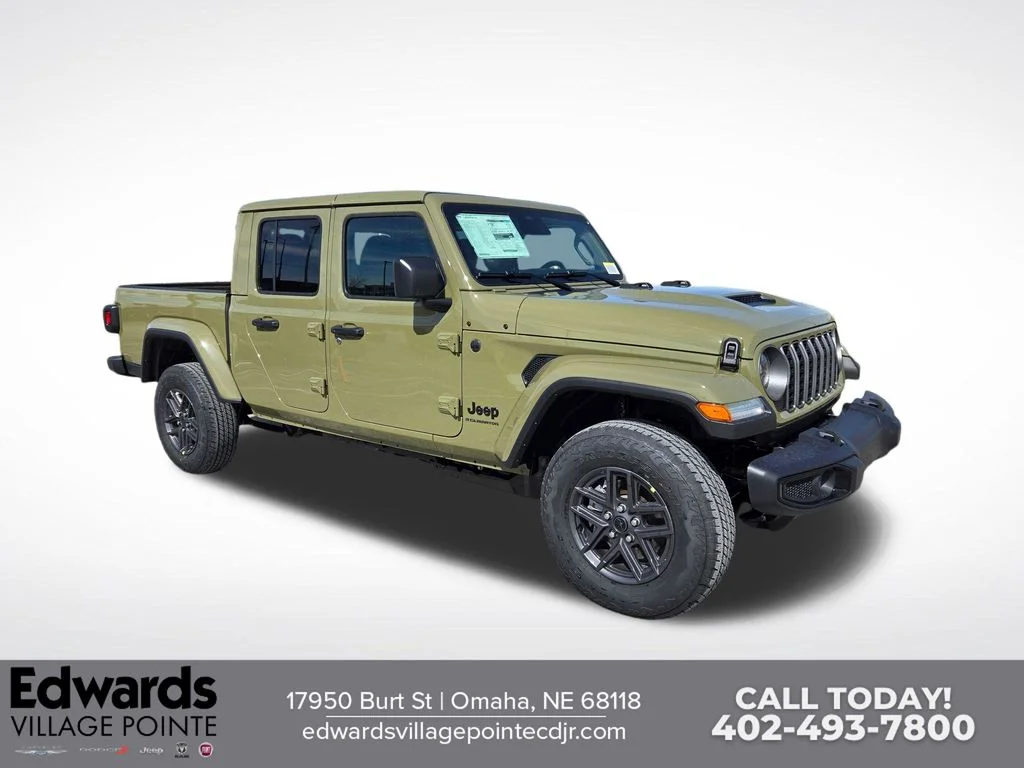 2026 Jeep Gladiator Sport S Auto's photo