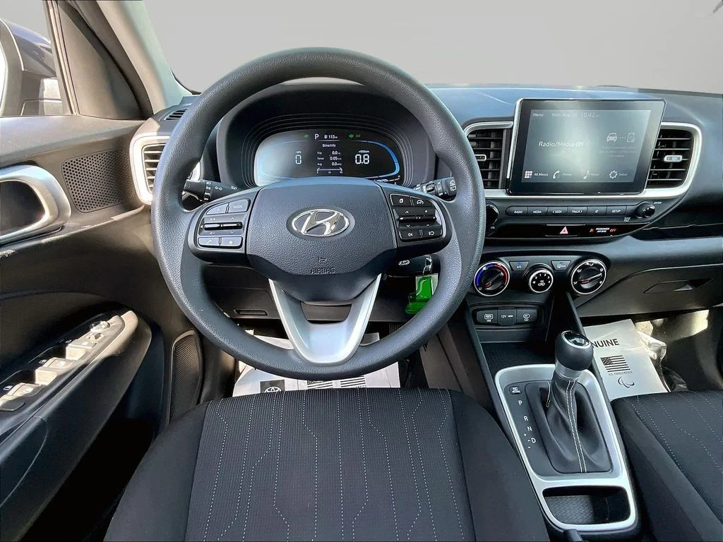 Certified Used 2023 Gray Hyundai SE image 8