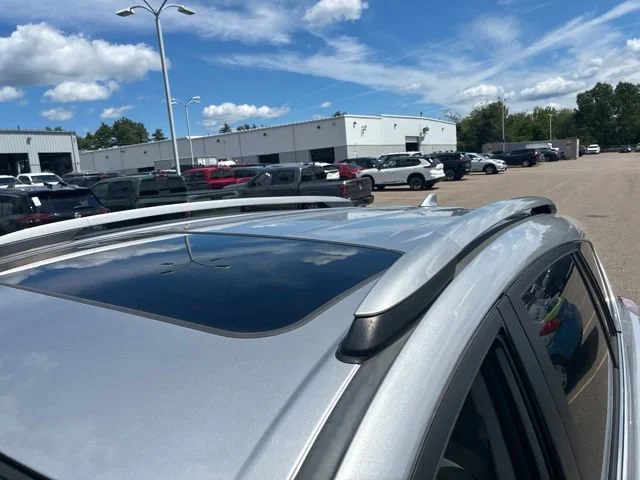 Used 2017 Silver Sky Metallic Toyota XLE image 10