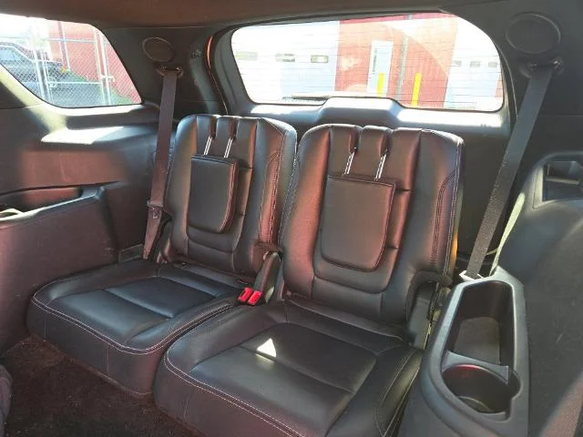 Used 2019 White Platinum Tri-Coat Metallic Ford Limited image 45
