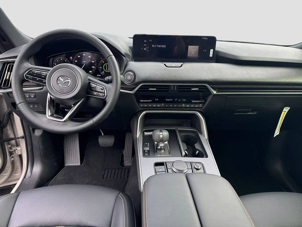 New 2026 Platinum Mazda 3.3 Turbo Premium Plus image 19