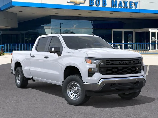 New 2026 Summit White Chevrolet WT image 7