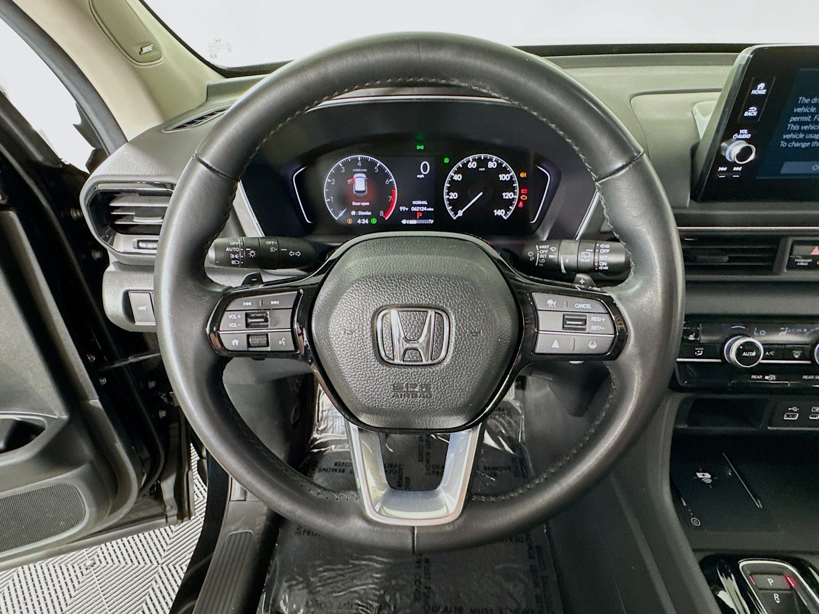 Used 2025 Crystal Black Pearl Honda Touring image 13