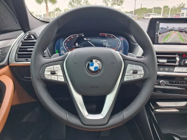 Used 2024 Black BMW sDrive30i image 15