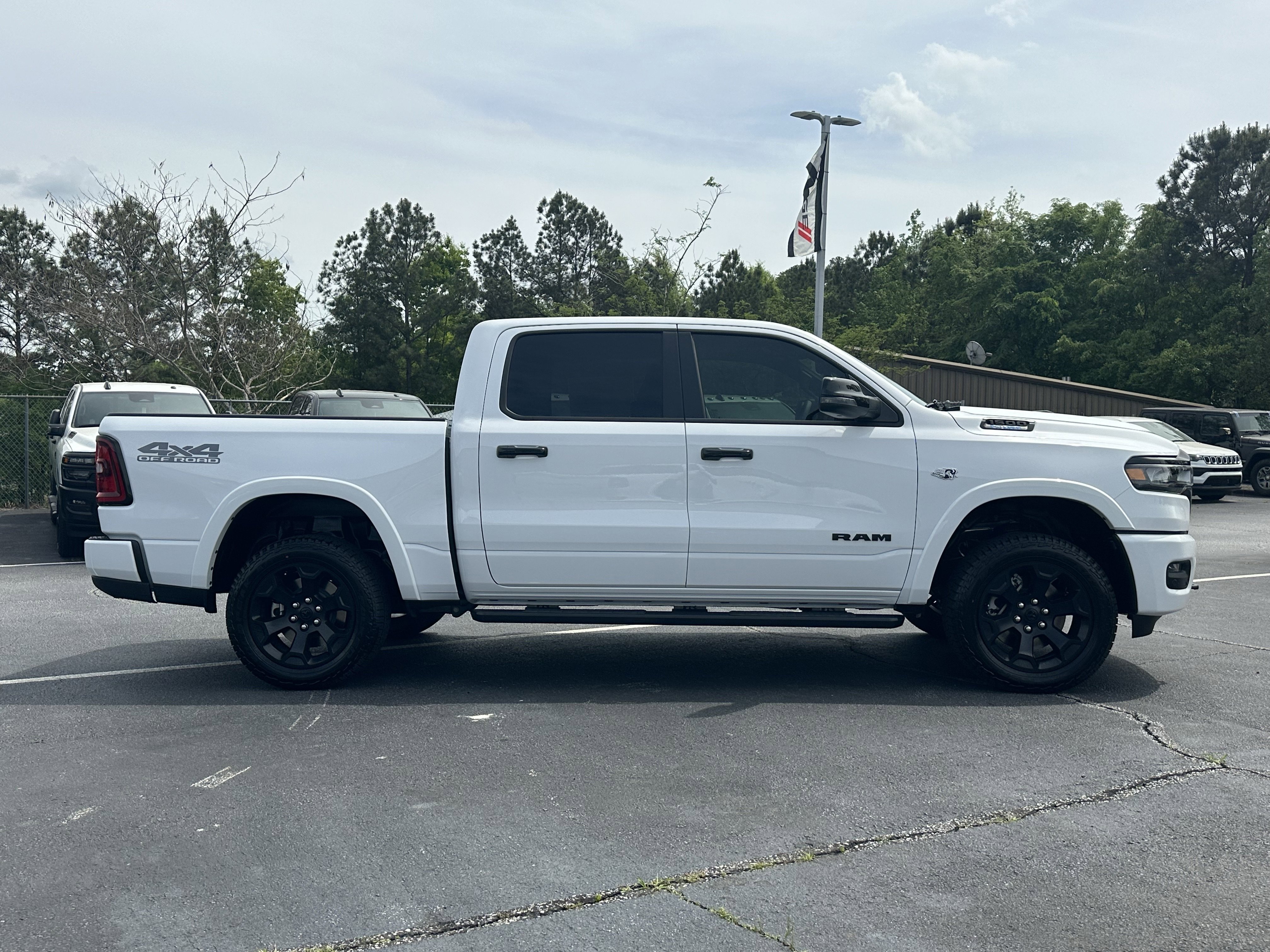 New 2026 Bright White Clear-Coat Exterior Paint RAM Big Horn image 9