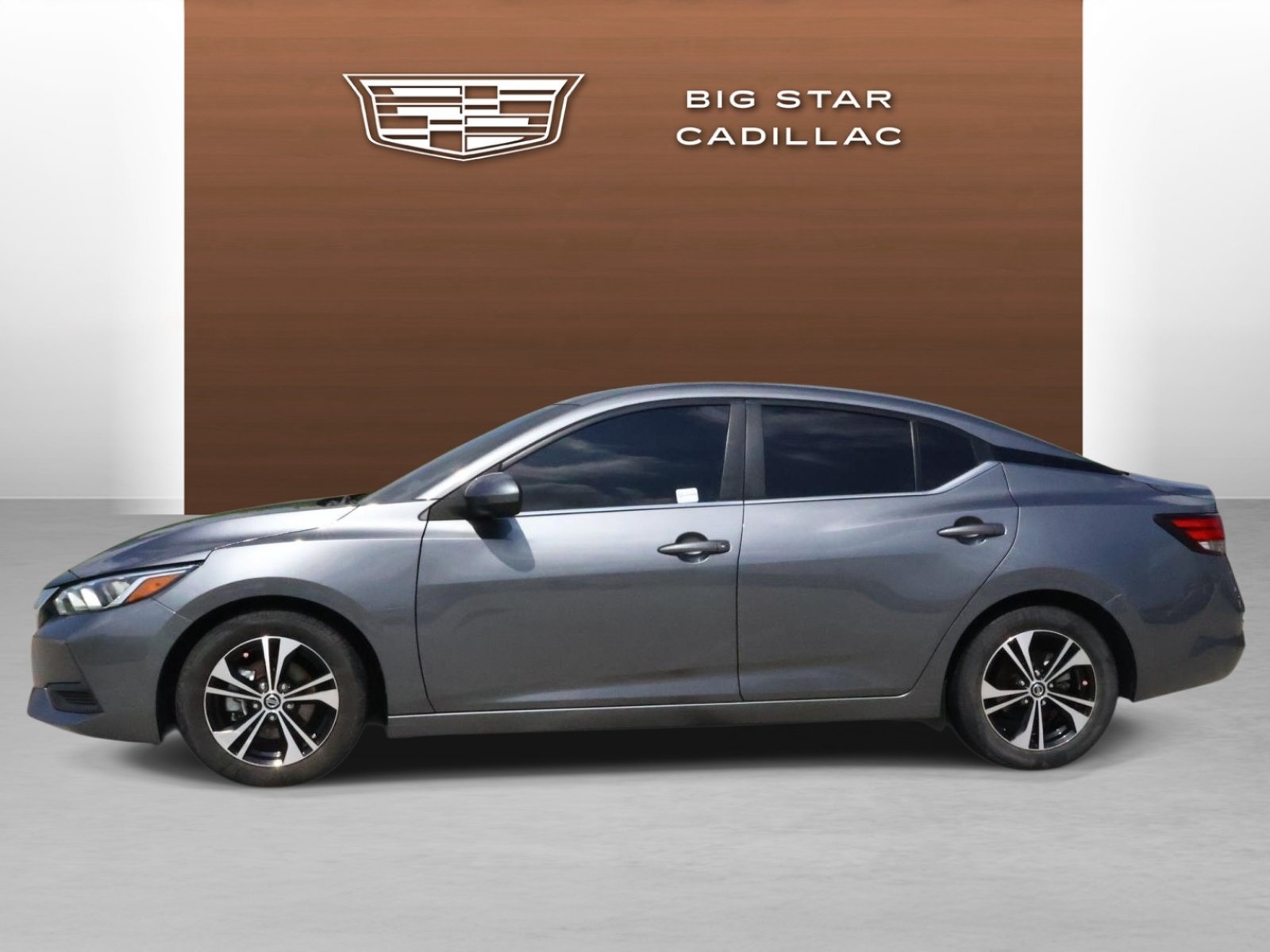 Used 2022 Nissan Sentra SV with VIN 3N1AB8CV9NY254925 for sale in Friendswood, TX
