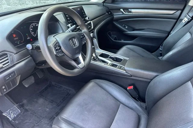 Used 2020 Modern Steel Metallic Honda LX image 12