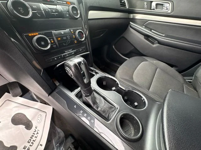 Used 2018 White Ford XLT image 17