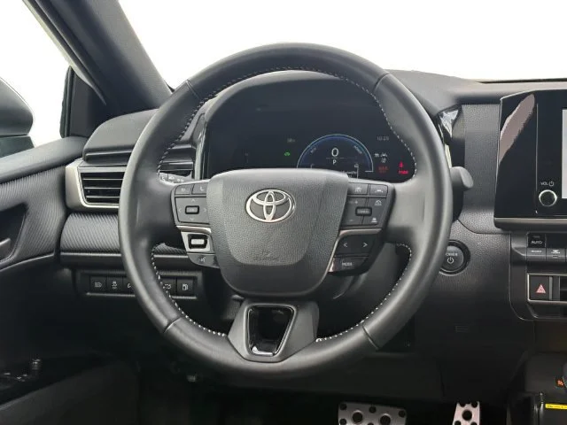 Certified Used 2025 White Toyota SE image 15
