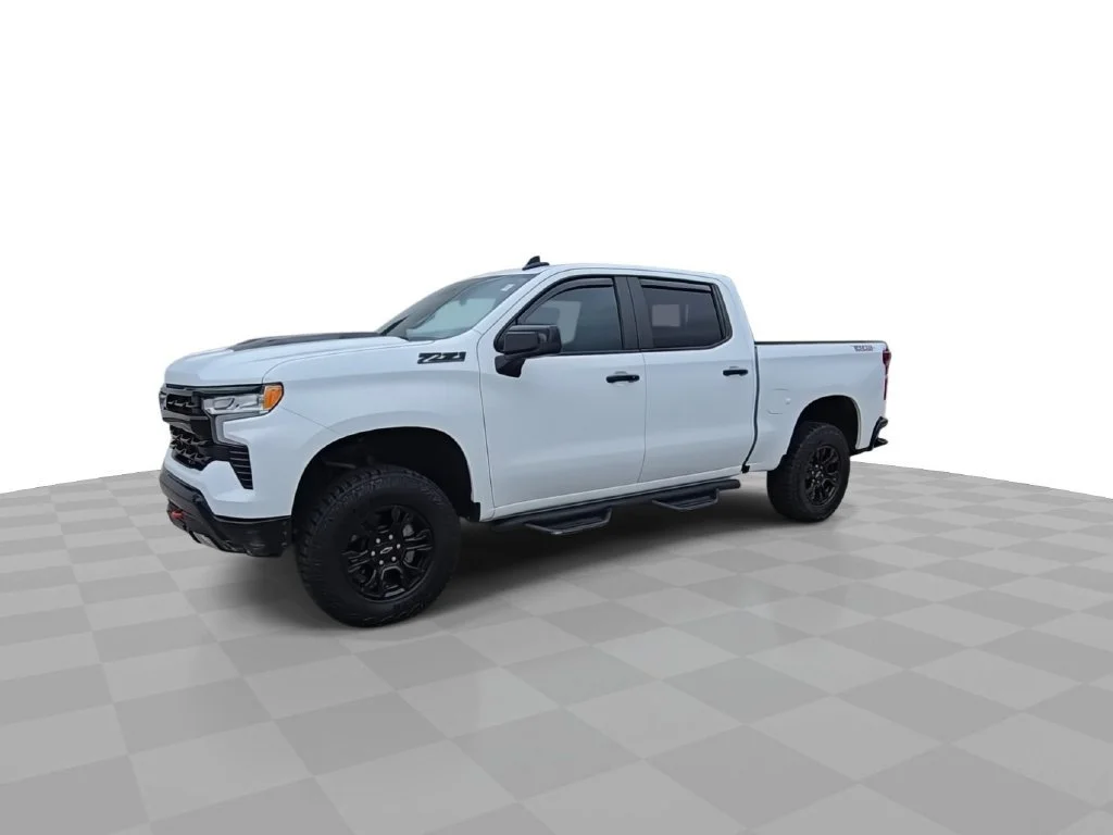 2024 Chevrolet Silverado 1500 LT Trail Boss - Photo 4