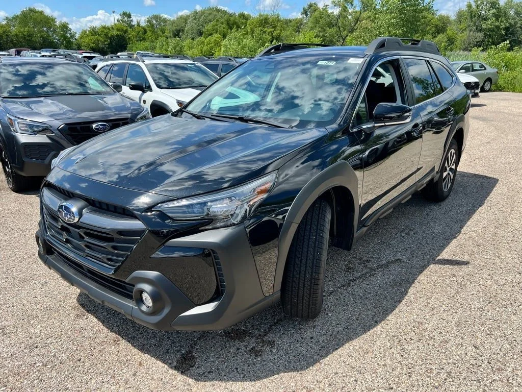 Certified Used 2025 Black Subaru Premium image 4