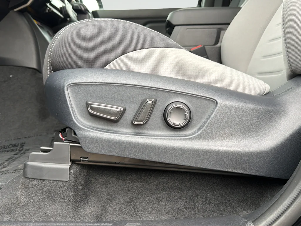 2026 Toyota Tacoma TRD Sport - Photo 17