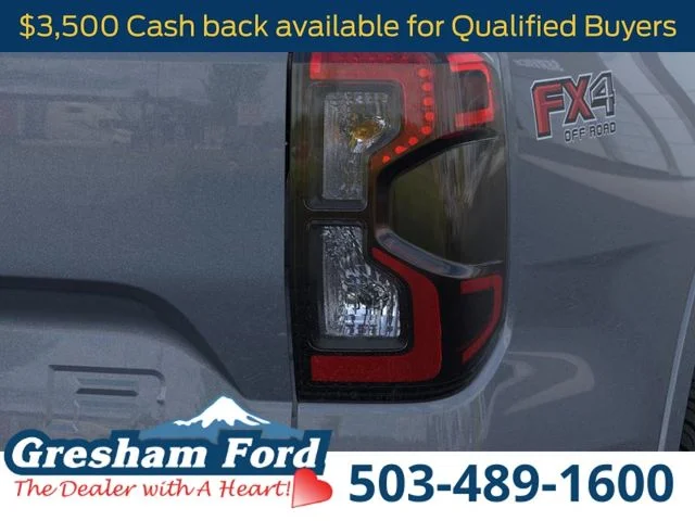 New 2025 Azure Gray Metallic Tri-coat Ford XLT image 24