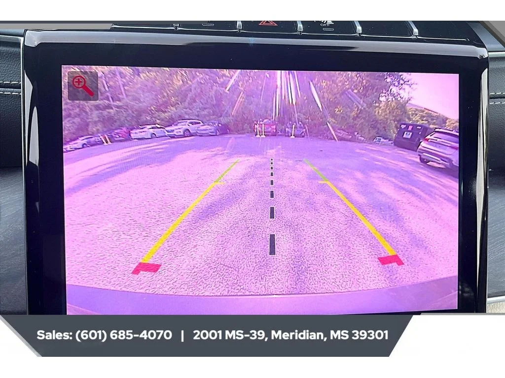 Used 2025 Baltic Gray Metallic Clearcoat Jeep Limited image 15