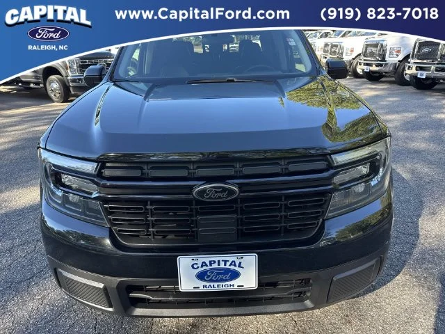 Used 2023 Black Ford Lariat image 10
