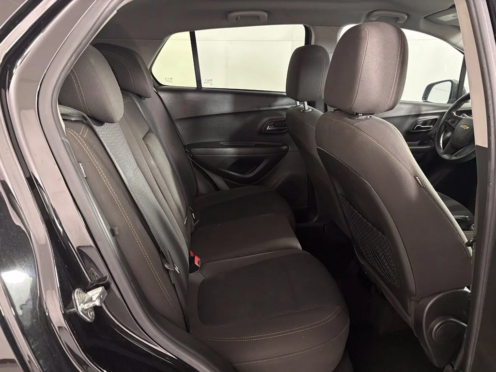 Used 2020 Black Chevrolet LS image 36