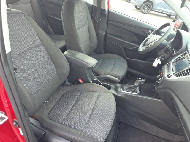 Used 2021 Red Hyundai SEL image 11